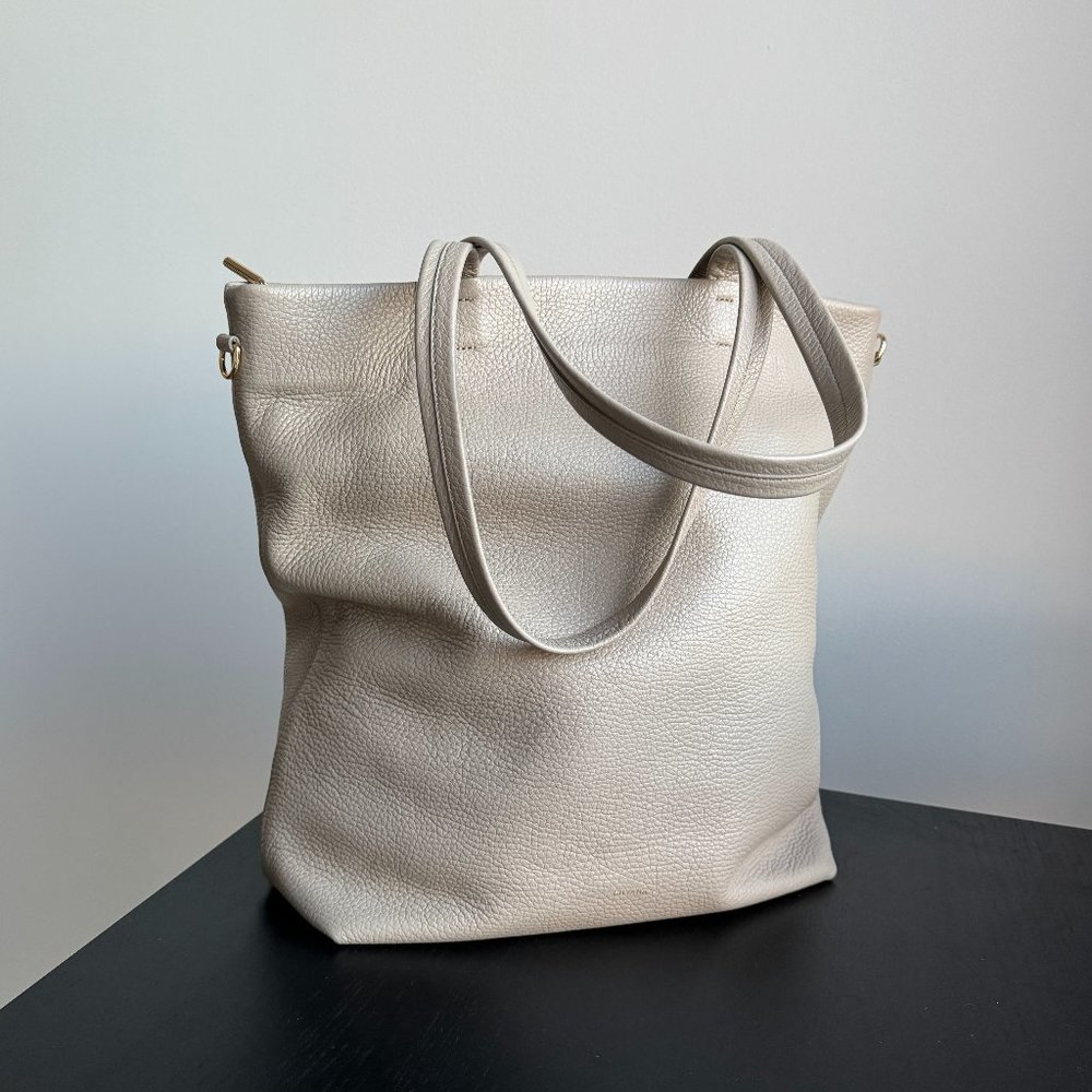 Stone Tall Easy Zipper Tote
